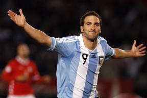 华体会体育官方网址-再添变数！博格巴脚踝扭伤，复出摩纳哥首秀再度推迟，博格巴pose